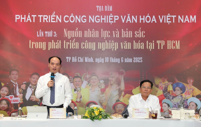 Xây dựng nguồn nhân lực chất lượng cao là yếu tố then chốt cho phát triển công nghiệp văn hóa - Ảnh 1. Xây dựng nguồn nhân lực chất lượng cao là yếu tố then chốt cho phát triển công nghiệp văn hóa - Ảnh 1.