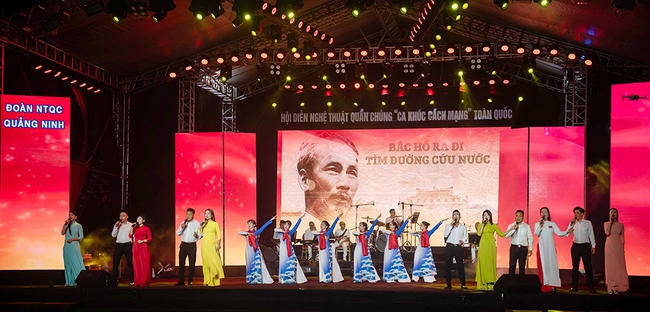 Đoàn Quảng Ninh đoạt 4 huy chương tại Hội diễn Nghệ thuật quần chúng “Ca khúc cách mạng” toàn quốc năm 2025 - Ảnh 1. Đoàn Quảng Ninh đoạt 4 huy chương tại Hội diễn Nghệ thuật quần chúng “Ca khúc cách mạng” toàn quốc năm 2025 - Ảnh 1.