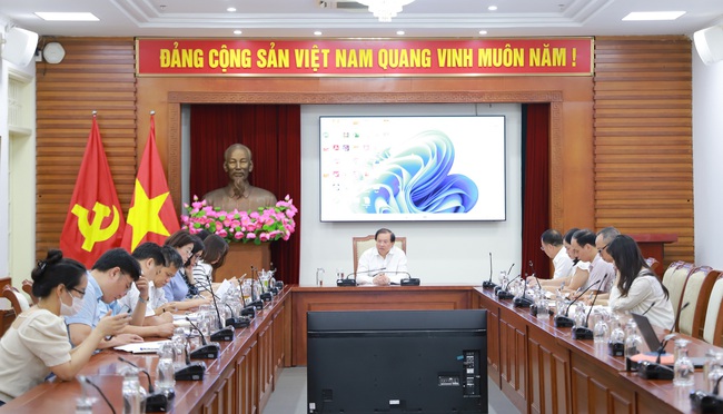 Đẩy mạnh công tác phối hợp giữa các đơn vị trong việc tổ chức Triển lãm thành tựu kinh tế-xã hội nhân dịp kỷ niệm 80 năm Ngày Quốc khánh - Ảnh 2. Đẩy mạnh công tác phối hợp giữa các đơn vị trong việc tổ chức Triển lãm thành tựu kinh tế-xã hội nhân dịp kỷ niệm 80 năm Ngày Quốc khánh - Ảnh 2.