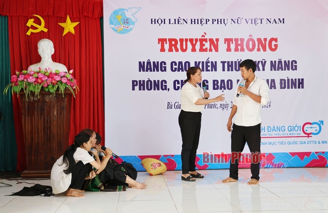 Bình Phước: Xây dựng, duy trì và nhân rộng các mô hình gia đình tiêu biểu, mô hình phòng, chống bạo lực gia đình - Ảnh 1. Bình Phước: Xây dựng, duy trì và nhân rộng các mô hình gia đình tiêu biểu, mô hình phòng, chống bạo lực gia đình - Ảnh 1.