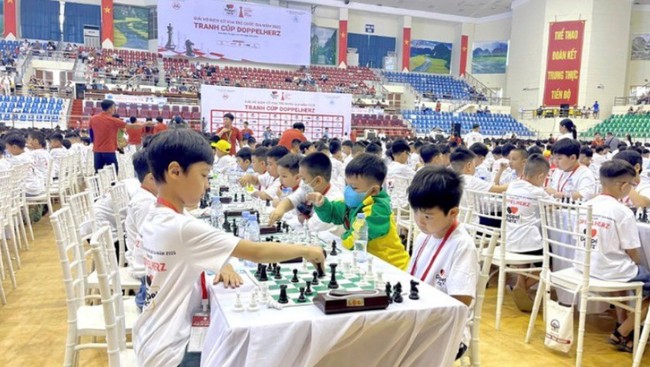 Khởi tranh Giải vô địch cờ vua trẻ quốc gia năm 2025 - Ảnh 1. Khởi tranh Giải vô địch cờ vua trẻ quốc gia năm 2025 - Ảnh 1.