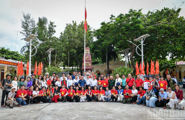 Tạo đột phá trong tư duy quản lý, quản trị Báo chí - Ảnh 3. Tạo đột phá trong tư duy quản lý, quản trị Báo chí - Ảnh 3.