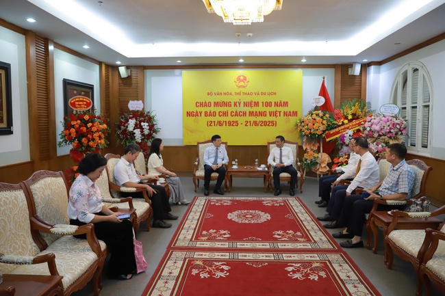 Văn phòng Quốc hội chúc mừng Bộ VHTTDL nhân dịp 100 năm kỷ niệm Ngày Báo chí - Ảnh 1. Văn phòng Quốc hội chúc mừng Bộ VHTTDL nhân dịp 100 năm kỷ niệm Ngày Báo chí - Ảnh 1.