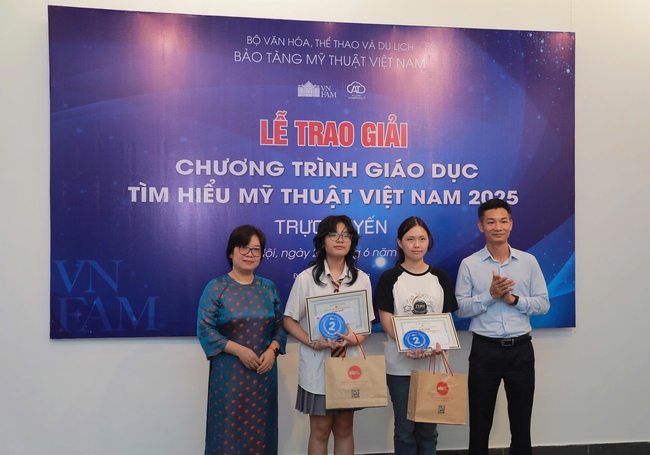 Kết nối thế hệ trẻ với di sản qua cuộc thi “Tìm hiểu mỹ thuật Việt Nam” - Ảnh 3. Kết nối thế hệ trẻ với di sản qua cuộc thi “Tìm hiểu mỹ thuật Việt Nam” - Ảnh 3.