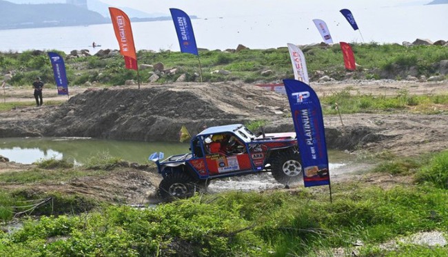 Khánh Hòa khai mạc Giải đua xe thể thao và địa hình Victory Challenge Sailun Cup 2025 - Ảnh 1. Khánh Hòa khai mạc Giải đua xe thể thao và địa hình Victory Challenge Sailun Cup 2025 - Ảnh 1.