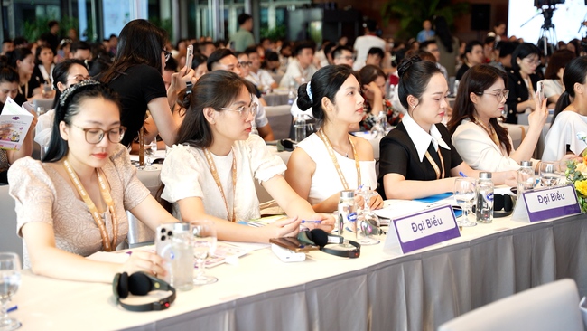 Siết chặt quản lý quảng cáo thực phẩm chức năng: Cảnh báo từ việc gây nhầm lẫn về Vitamin D3 và K2 - Ảnh 3. Siết chặt quản lý quảng cáo thực phẩm chức năng: Cảnh báo từ việc gây nhầm lẫn về Vitamin D3 và K2 - Ảnh 3.