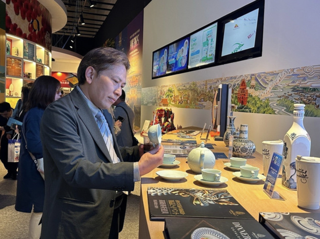 Tuần lễ Thương hiệu quốc gia Việt Nam tại Triển lãm Thế giới EXPO 2025 - Ảnh 2. Tuần lễ Thương hiệu quốc gia Việt Nam tại Triển lãm Thế giới EXPO 2025 - Ảnh 2.