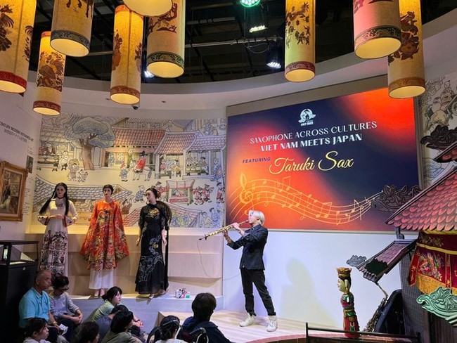 Giới thiệu nghệ sĩ trẻ Việt Nam tại EXPO 2025 - Ảnh 2. Giới thiệu nghệ sĩ trẻ Việt Nam tại EXPO 2025 - Ảnh 2.