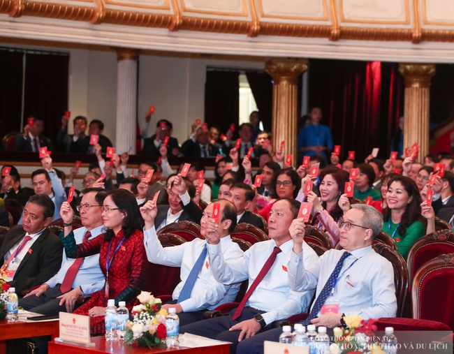 Long trọng tổ chức Đại hội đại biểu Đảng bộ Bộ Văn hóa, Thể thao và Du lịch lần thứ I, nhiệm kỳ 2025 – 2030 - Ảnh 5. Long trọng tổ chức Đại hội đại biểu Đảng bộ Bộ Văn hóa, Thể thao và Du lịch lần thứ I, nhiệm kỳ 2025 – 2030 - Ảnh 5.