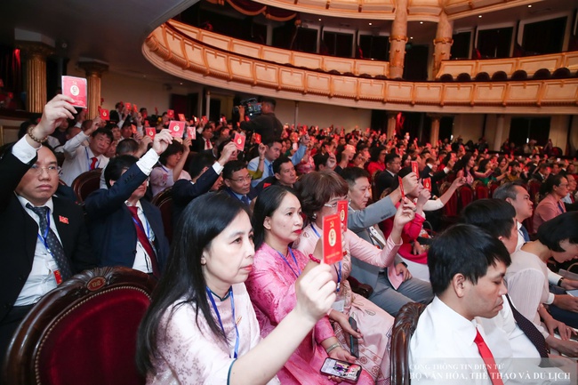 Khai mạc Đại hội đại biểu Đảng bộ Bộ Văn hóa, Thể thao và Du lịch lần thứ I, nhiệm kỳ 2025- 2030 - Ảnh 3. Khai mạc Đại hội đại biểu Đảng bộ Bộ Văn hóa, Thể thao và Du lịch lần thứ I, nhiệm kỳ 2025- 2030 - Ảnh 3.