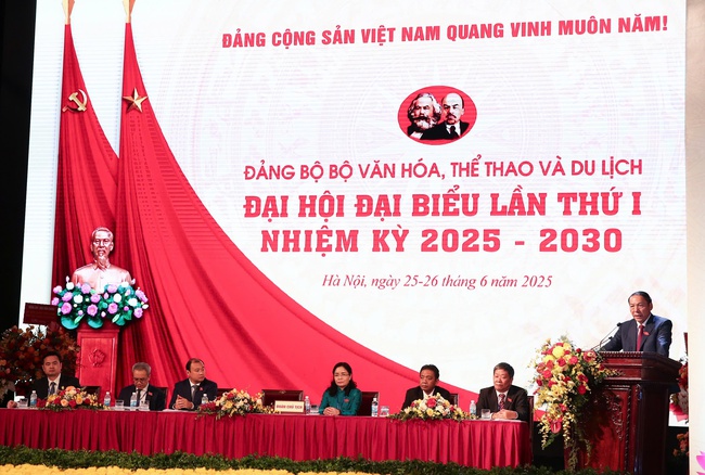 Đại hội đại biểu Đảng bộ Bộ Văn hóa, Thể thao và Du lịch lần thứ I, nhiệm kỳ 2025 - 2030 thành công rất tốt đẹp - Ảnh 1. Đại hội đại biểu Đảng bộ Bộ Văn hóa, Thể thao và Du lịch lần thứ I, nhiệm kỳ 2025 - 2030 thành công rất tốt đẹp - Ảnh 1.
