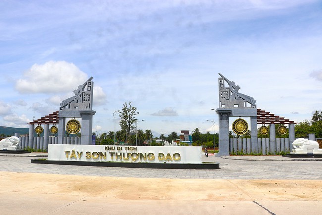 Bộ VHTTDL thẩm định báo cáo KTKT bảo tồn, tôn tạo di tích quốc gia đặc biệt Quần thể di tích Tây Sơn Thượng đạo - Ảnh 1. Bộ VHTTDL thẩm định báo cáo KTKT bảo tồn, tôn tạo di tích quốc gia đặc biệt Quần thể di tích Tây Sơn Thượng đạo - Ảnh 1.