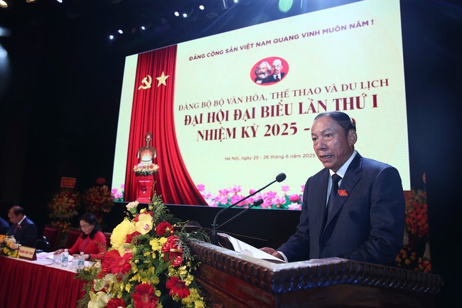 Khai mạc Đại hội đại biểu Đảng bộ Bộ Văn hóa, Thể thao và Du lịch lần thứ I, nhiệm kỳ 2025- 2030 - Ảnh 16. Khai mạc Đại hội đại biểu Đảng bộ Bộ Văn hóa, Thể thao và Du lịch lần thứ I, nhiệm kỳ 2025- 2030 - Ảnh 16.