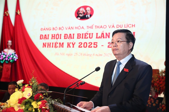"Chuyển hóa các giá trị văn hóa thành nguồn lực cho sự phát triển" - Ảnh 2. "Chuyển hóa các giá trị văn hóa thành nguồn lực cho sự phát triển" - Ảnh 2.