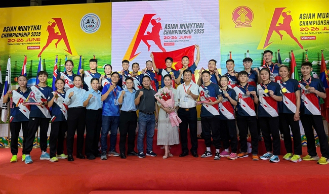 Việt Nam giành vị trí Nhất toàn đoàn tại Giải Muay vô địch châu Á - Ảnh 1. Việt Nam giành vị trí Nhất toàn đoàn tại Giải Muay vô địch châu Á - Ảnh 1.