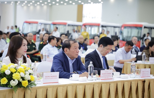 Trung tâm Triển lãm Việt Nam là biểu tượng cho tinh thần đổi mới, phát triển và khát vọng vươn lên trong kỷ nguyên mới - Ảnh 2. Trung tâm Triển lãm Việt Nam là biểu tượng cho tinh thần đổi mới, phát triển và khát vọng vươn lên trong kỷ nguyên mới - Ảnh 2.