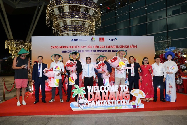 Hãng hàng không Emirates khai trương đường bay mới đến Đà Nẵng - Ảnh 2. Hãng hàng không Emirates khai trương đường bay mới đến Đà Nẵng - Ảnh 2.