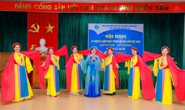 Vĩnh Phúc: Đẩy mạnh tuyên truyền Phong trào "Toàn dân đoàn kết xây dựng đời sống văn hóa" - Ảnh 1. Vĩnh Phúc: Đẩy mạnh tuyên truyền Phong trào "Toàn dân đoàn kết xây dựng đời sống văn hóa" - Ảnh 1.