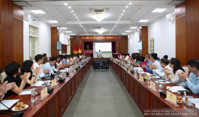 Hội thảo chuyên để "Chuyển đổi số trong lĩnh vực Văn hóa" - Ảnh 3. Hội thảo chuyên để "Chuyển đổi số trong lĩnh vực Văn hóa" - Ảnh 3.