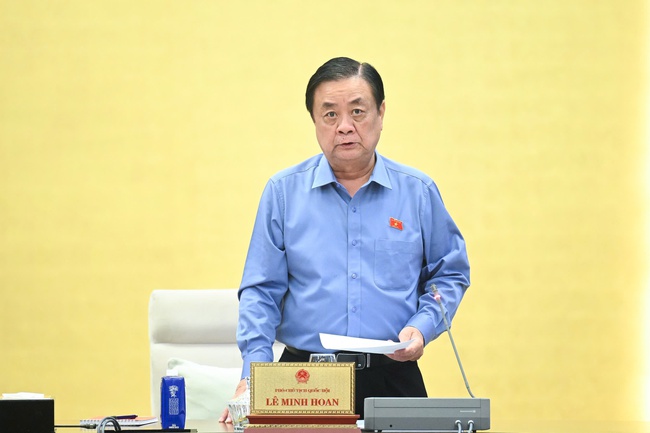Ủy ban Thường vụ Quốc hội cho ý kiến về việc tiếp thu, giải trình, chỉnh lý dự thảo Luật sửa đổi, bổ sung một số điều của Luật Quảng cáo - Ảnh 4.