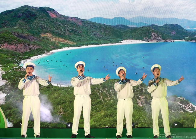 “Việt Nam xanh mãi bốn mùa” - nghệ thuật lan tỏa thông điệp bảo vệ môi trường - Ảnh 13. “Việt Nam xanh mãi bốn mùa” - nghệ thuật lan tỏa thông điệp bảo vệ môi trường - Ảnh 13.