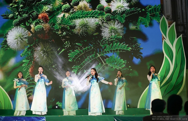 “Việt Nam xanh mãi bốn mùa” - nghệ thuật lan tỏa thông điệp bảo vệ môi trường - Ảnh 6. “Việt Nam xanh mãi bốn mùa” - nghệ thuật lan tỏa thông điệp bảo vệ môi trường - Ảnh 6.