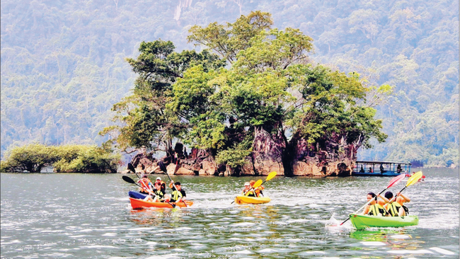 Không gian du lịch rộng mở ở “Thủ đô gió ngàn” - Ảnh 1. Không gian du lịch rộng mở ở “Thủ đô gió ngàn” - Ảnh 1.