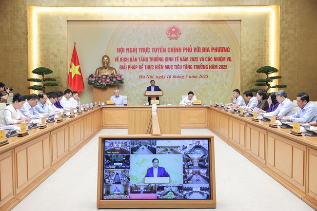 Thủ tướng yêu cầu thúc đẩy phát triển công nghiệp văn hóa, đẩy mạnh xúc tiến, quảng bá du lịch - Ảnh 1. Thủ tướng yêu cầu thúc đẩy phát triển công nghiệp văn hóa, đẩy mạnh xúc tiến, quảng bá du lịch - Ảnh 1.