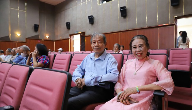 Chiếu phim miễn phí nhân kỷ niệm 78 năm Ngày Thương binh liệt sĩ - Ảnh 3. Chiếu phim miễn phí nhân kỷ niệm 78 năm Ngày Thương binh liệt sĩ - Ảnh 3.