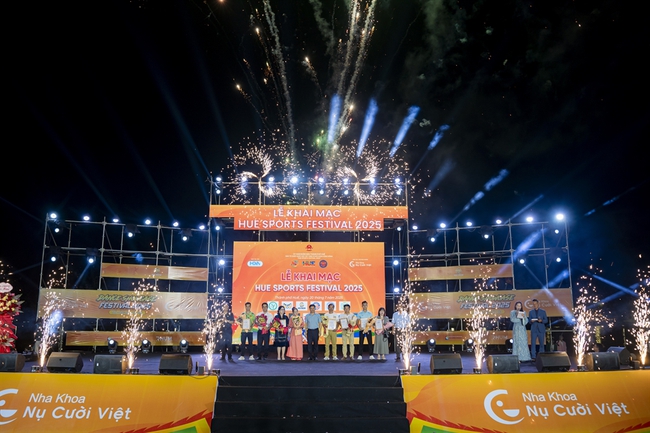 Khai mạc Ngày hội thể thao vì sức khỏe cộng đồng "Hue Sports Festival 2025" - Ảnh 1. Khai mạc Ngày hội thể thao vì sức khỏe cộng đồng "Hue Sports Festival 2025" - Ảnh 1.