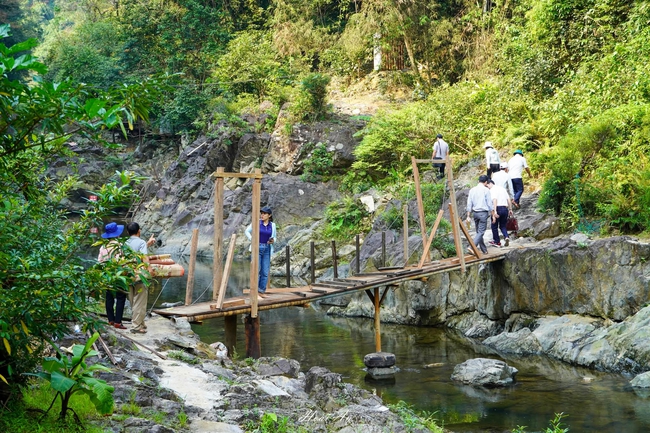 Quảng Trị: Khai thác hiệu quả tiềm năng phát triển du lịch góp phần cải thiện sinh kế, nâng cao đời sống người dân - Ảnh 1. Quảng Trị: Khai thác hiệu quả tiềm năng phát triển du lịch góp phần cải thiện sinh kế, nâng cao đời sống người dân - Ảnh 1.