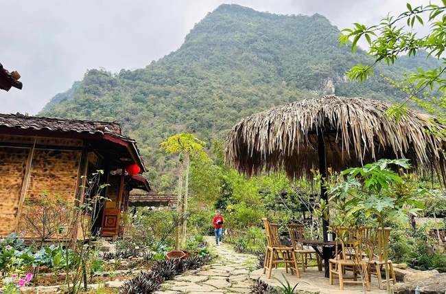 Phát triển du lịch – Hướng đi hiệu quả góp phần giảm nghèo bền vững trên địa bàn tỉnh Cao Bằng - Ảnh 3. Phát triển du lịch – Hướng đi hiệu quả góp phần giảm nghèo bền vững trên địa bàn tỉnh Cao Bằng - Ảnh 3.