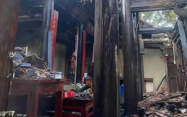 Hưng Yên triển khai khắc phục thiệt hại do hỏa hoạn xảy ra tại di tích quốc gia chùa Báo Quốc - Ảnh 1. Hưng Yên triển khai khắc phục thiệt hại do hỏa hoạn xảy ra tại di tích quốc gia chùa Báo Quốc - Ảnh 1.