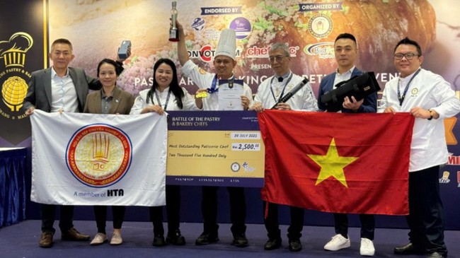 Việt Nam giành chiến thắng tại cuộc thi bánh ngọt và bánh mì quốc tế - Ảnh 1. Việt Nam giành chiến thắng tại cuộc thi bánh ngọt và bánh mì quốc tế - Ảnh 1.