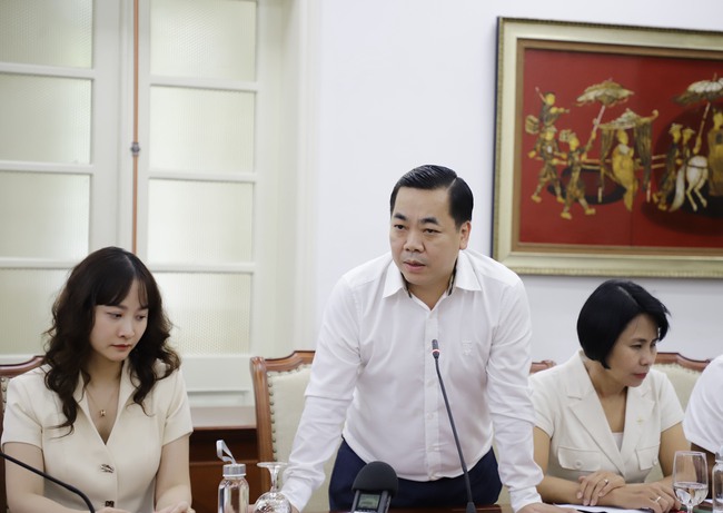 Cần thể chế hóa quy định về việc hạn chế hoạt động của nghệ sĩ vi phạm trên không gian mạng - Ảnh 2. Cần thể chế hóa quy định về việc hạn chế hoạt động của nghệ sĩ vi phạm trên không gian mạng - Ảnh 2.