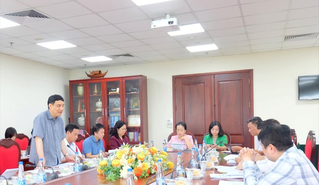 Tiếp tục nghiên cứu, rà soát, góp ý để hoàn thiện dự thảo Luật Báo chí (sửa đổi) - Ảnh 5. Tiếp tục nghiên cứu, rà soát, góp ý để hoàn thiện dự thảo Luật Báo chí (sửa đổi) - Ảnh 5.