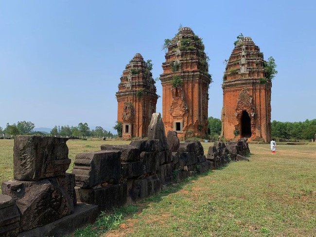 Bộ VHTTDL cho ý kiến thỏa thuận với Dự án tu bổ, tôn tạo di tích Tháp Chăm Dương Long - Ảnh 1. Bộ VHTTDL cho ý kiến thỏa thuận với Dự án tu bổ, tôn tạo di tích Tháp Chăm Dương Long - Ảnh 1.