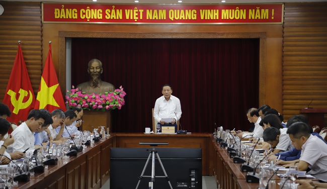 Bộ trưởng Nguyễn Văn Hùng chủ trì cuộc họp tập thể lãnh đạo Bộ VHTTDL về việc quán triệt, triển khai một số nhiệm vụ trọng tâm thời gian tới - Ảnh 1. Bộ trưởng Nguyễn Văn Hùng chủ trì cuộc họp tập thể lãnh đạo Bộ VHTTDL về việc quán triệt, triển khai một số nhiệm vụ trọng tâm thời gian tới - Ảnh 1.