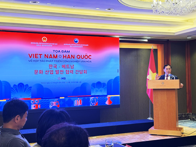Anh Trai Vượt Ngàn Chông Gai, Gia đình Haha… xuất hiện tại Tọa đàm cấp cao Việt – Hàn: Ngành công nghiệp văn hóa Việt Nam &quot;mang giấc mơ bay xa&quot; - Ảnh 1.