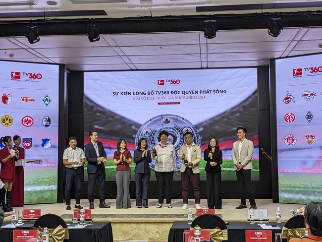 Hơn 300 trận đấu của Bundesliga sẽ được truyền tải trực tiếp, độc quyền tới người hâm mộ Việt Nam - Ảnh 2. Hơn 300 trận đấu của Bundesliga sẽ được truyền tải trực tiếp, độc quyền tới người hâm mộ Việt Nam - Ảnh 2.