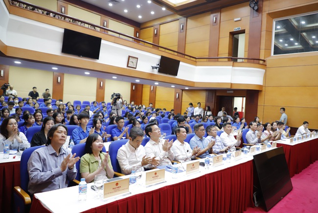 Bộ Văn hóa, Thể thao và Du lịch phát động Cuộc thi “Bản sắc&quot; - Ảnh 2.