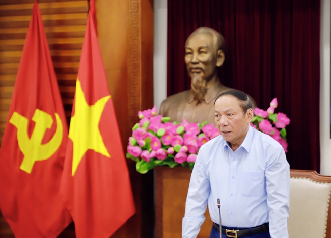 Bộ trưởng Nguyễn Văn Hùng: Dự thảo Nghị quyết của Bộ Chính trị về Chấn hưng và phát triển văn hóa Việt Nam trong kỷ nguyên mới mang tính hành động cao - Ảnh 2.