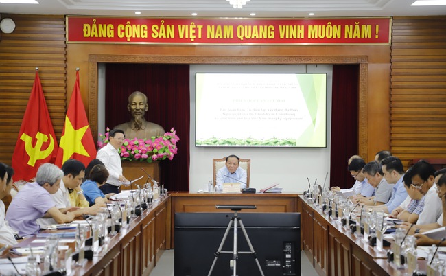 Bộ trưởng Nguyễn Văn Hùng: Dự thảo Nghị quyết của Bộ Chính trị về Chấn hưng và phát triển văn hóa Việt Nam trong kỷ nguyên mới mang tính hành động cao - Ảnh 4.