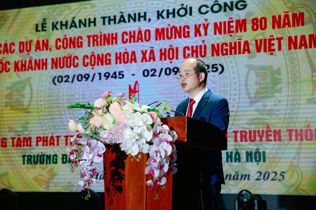 Khánh thành Trung tâm Phát triển Nghệ thuật sân khấu truyền thống của Trường Đại học Sân khấu - Điện ảnh Hà Nội - Ảnh 5. Khánh thành Trung tâm Phát triển Nghệ thuật sân khấu truyền thống của Trường Đại học Sân khấu - Điện ảnh Hà Nội - Ảnh 5.