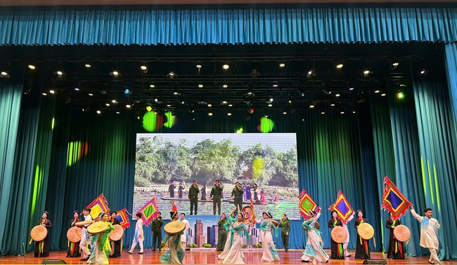 &quot;Bắc Ninh văn hiến, cách mạng – Khát vọng vươn xa&quot;: Lan tỏa giá trị văn hoá, lịch sử và truyền thống quê hương - Ảnh 2.