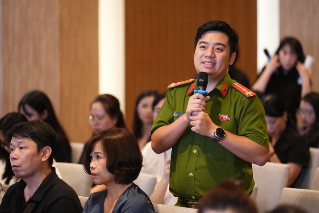 Giải thưởng Hành động vì cộng đồng: Tôn vinh các cá nhân, tổ chức có đóng góp tích cực cho xã hội  - Ảnh 2.