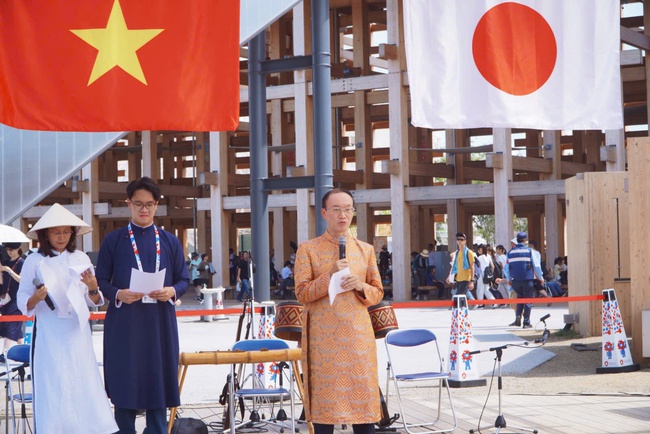 Gần 100 vũ công nhảy Yosakoi đến từ Việt Nam "khoe tài" tại Expo 2025 - Ảnh 1. Gần 100 vũ công nhảy Yosakoi đến từ Việt Nam "khoe tài" tại Expo 2025 - Ảnh 1.