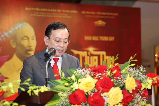 Khai mạc trưng bày chuyên đề "Mùa thu độc lập" - Ảnh 2. Khai mạc trưng bày chuyên đề "Mùa thu độc lập" - Ảnh 2.