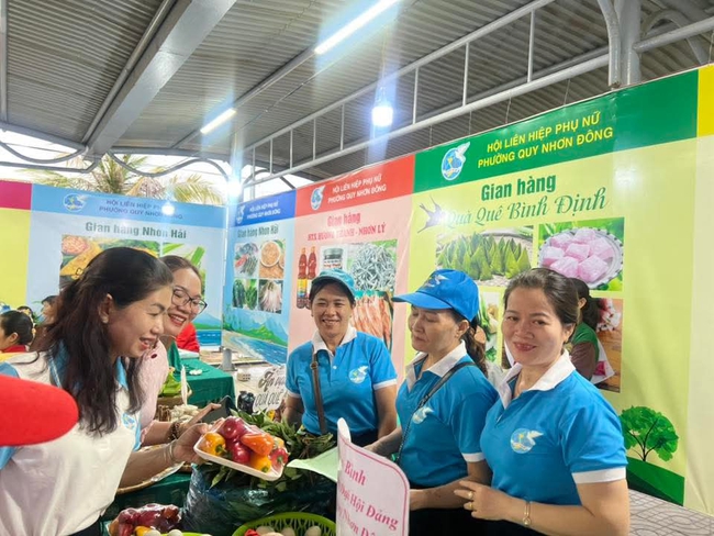Công tác giảm nghèo bền vững - Hành trình không để ai bị bỏ lại phía sau - Ảnh 2. Công tác giảm nghèo bền vững - Hành trình không để ai bị bỏ lại phía sau - Ảnh 2.