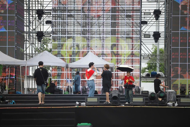 Concert "Việt Nam trong tôi" sẽ livestream trên các nền tảng số của Cổng Thông tin điện tử Bộ VHTTDL - Ảnh 1. Concert "Việt Nam trong tôi" sẽ livestream trên các nền tảng số của Cổng Thông tin điện tử Bộ VHTTDL - Ảnh 1.